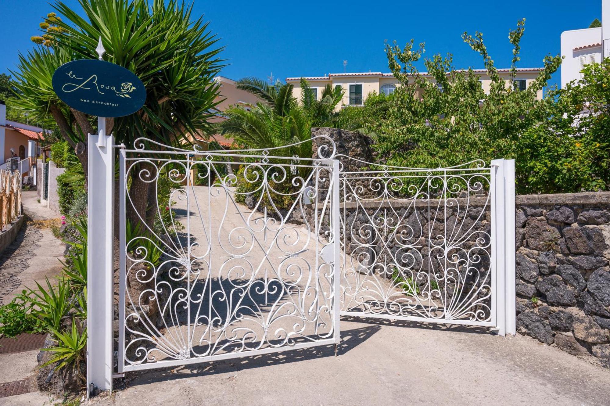 La Rosa - Luxury B&B Иския Екстериор снимка
